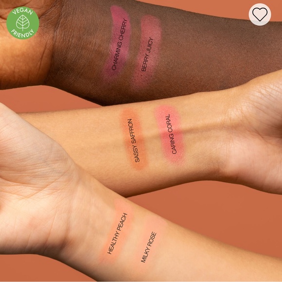 GloWish Cheeky Vegan Blush Powder in shade MILK ROSE 05 - Picture 2 of 2